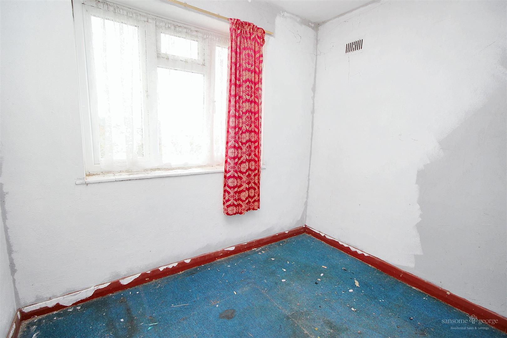 Beverley Road, Tilehurst, Reading